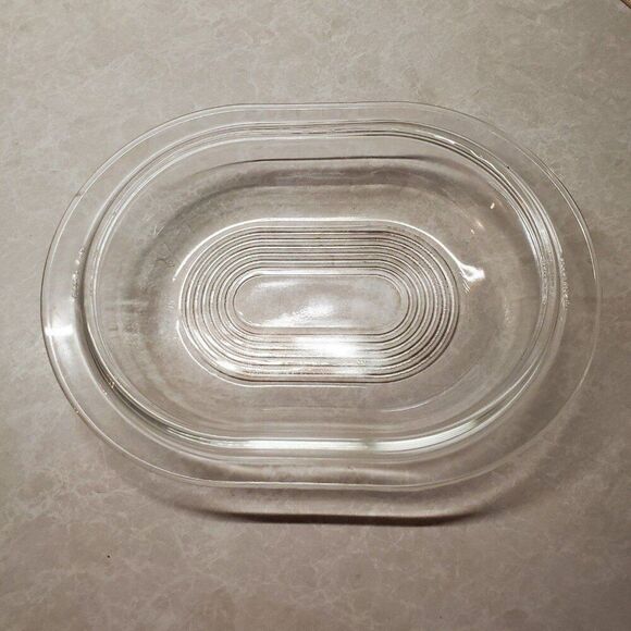 Vintage Pyrex  Clear Glass Refrigerator Dish Art Deco Oval Lid Marked No. 602-C - Picture 2 of 6